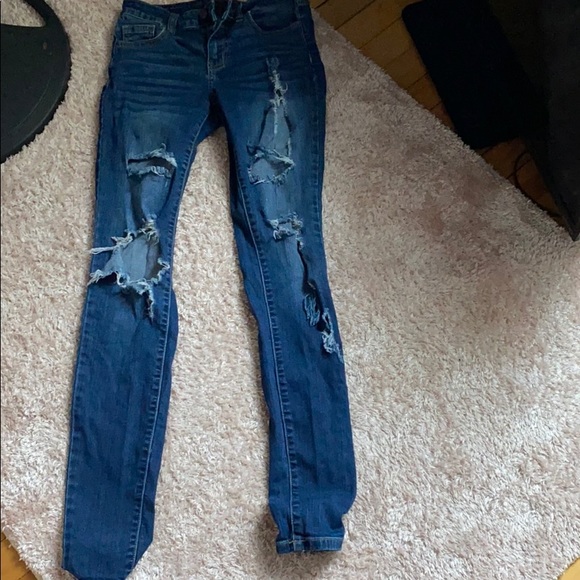 ripped girl jeans - Picture 3 of 3